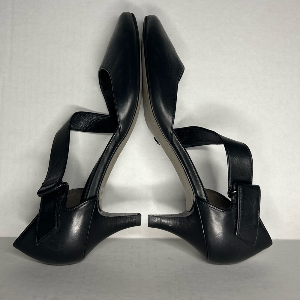 Paul Green Women's Size 9 Black Leather Heels - Picture 5 of 10
